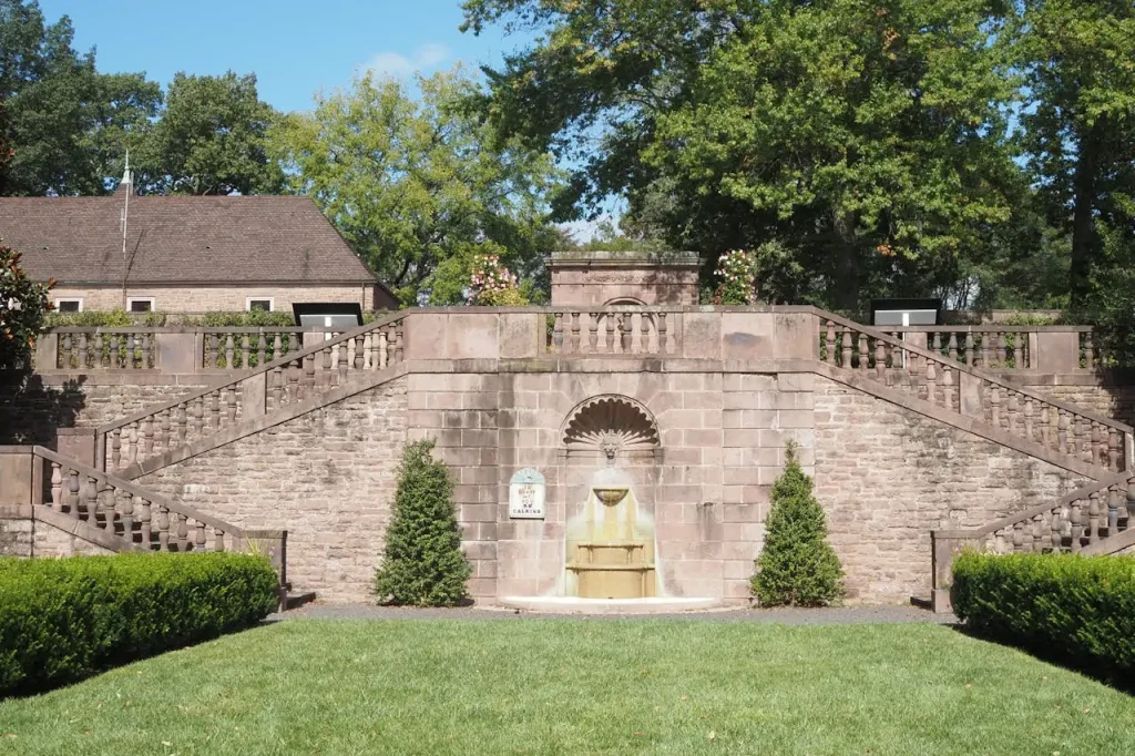 tone wall and stairs in Tyler Gardens in Newtown, Pennsylvania
