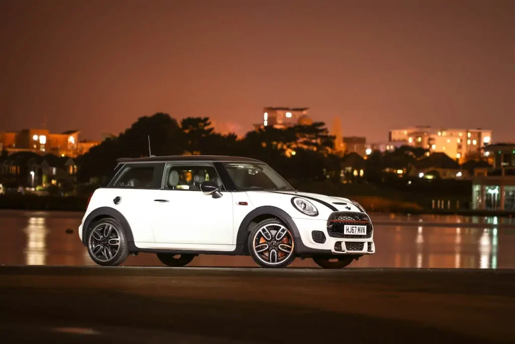 White and black Mini Cooper